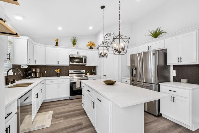 5002 Great Gray Drive, Madison, WI 53718