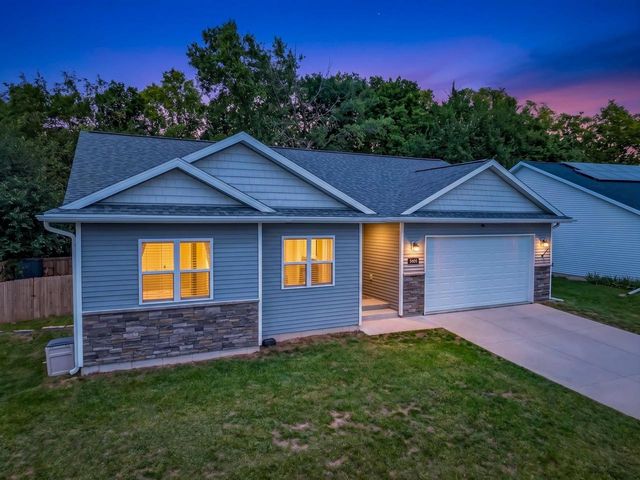 5002 Great Gray Drive, Madison, WI 53718