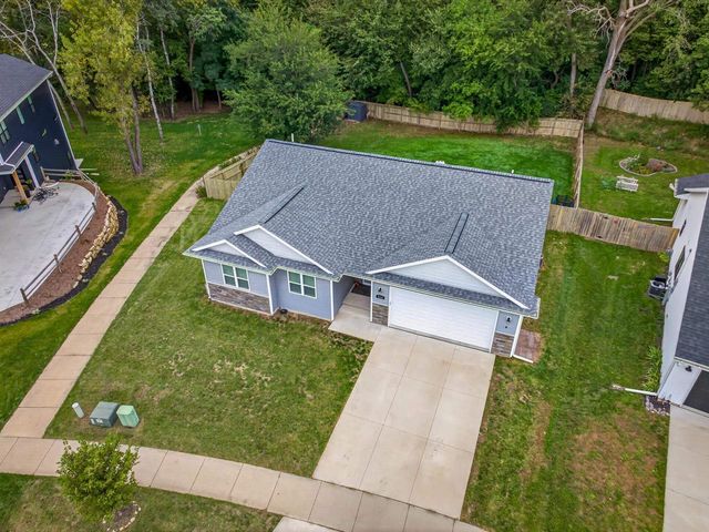 5002 Great Gray Drive, Madison, WI 53718