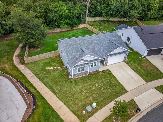 5002 Great Gray Drive, Madison, WI 53718