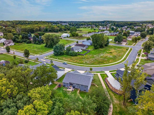 5002 Great Gray Drive, Madison, WI 53718