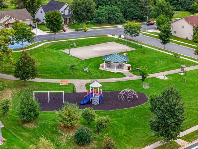 5002 Great Gray Drive, Madison, WI 53718