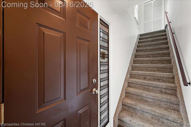 35164 N Bay Circle, Harrison Charter Township, MI 48045