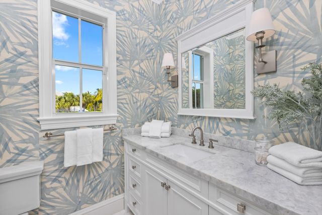 310 Australian Avenue, Palm Beach, FL 33480