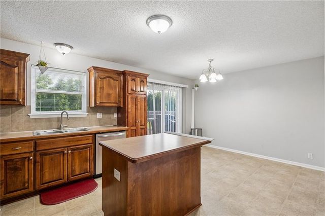 404 NW Europa Drive, Grain Valley, MO 64029