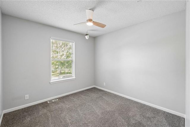 404 NW Europa Drive, Grain Valley, MO 64029