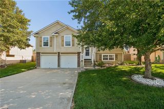 404 NW Europa Drive, Grain Valley, MO 64029