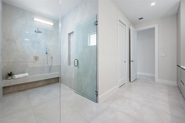 2747 SW 23rd Ter, Miami, FL 33145