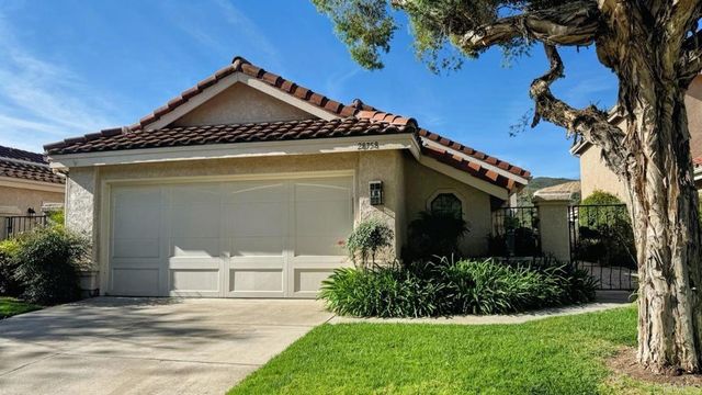28758 Vista Valley Dr, Vista, CA 92084