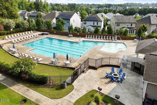 494 Duggins Point, Apex, NC 27523