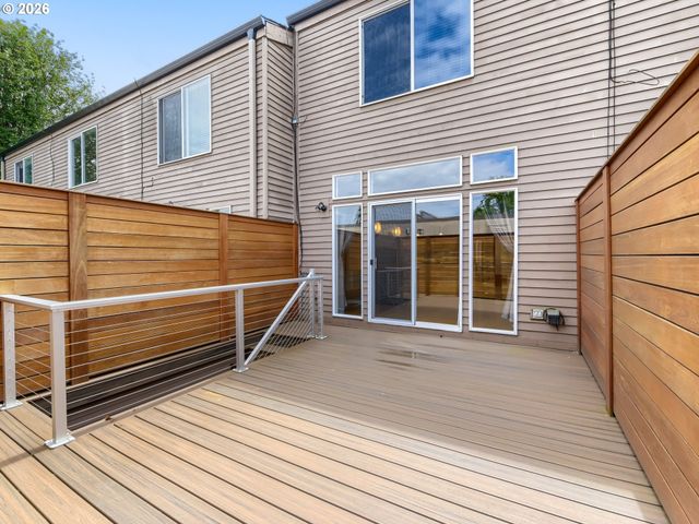2345 Nw OVERTON St, Portland, OR 97210