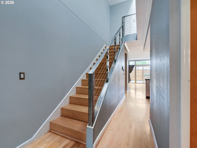 2345 Nw OVERTON St, Portland, OR 97210