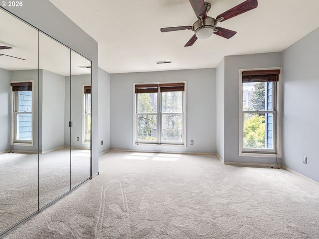 2345 Nw OVERTON St, Portland, OR 97210