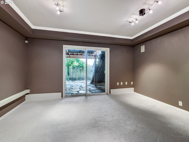2345 Nw OVERTON St, Portland, OR 97210
