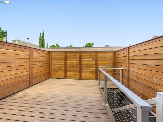 2345 Nw OVERTON St, Portland, OR 97210