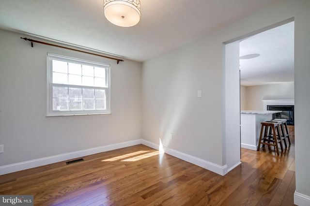 402 BELLE GROVE RD, Gaithersburg, MD 20877