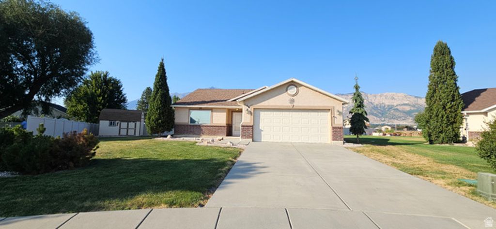 156 W 2025 N, Harrisville, UT 84414