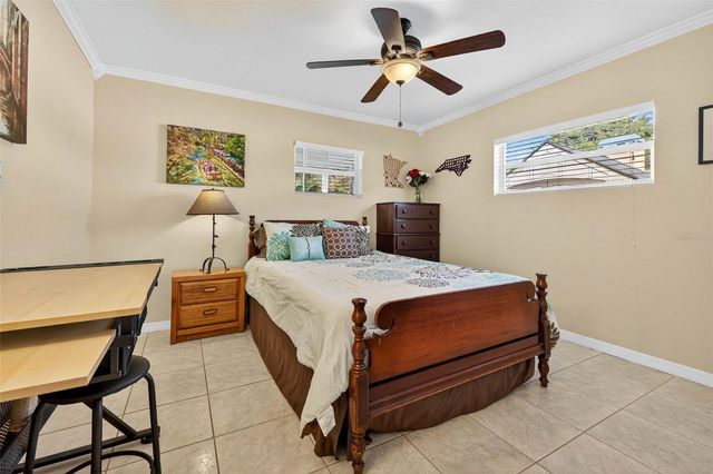 1334 59TH STREET N, St Petersburg, FL 33710