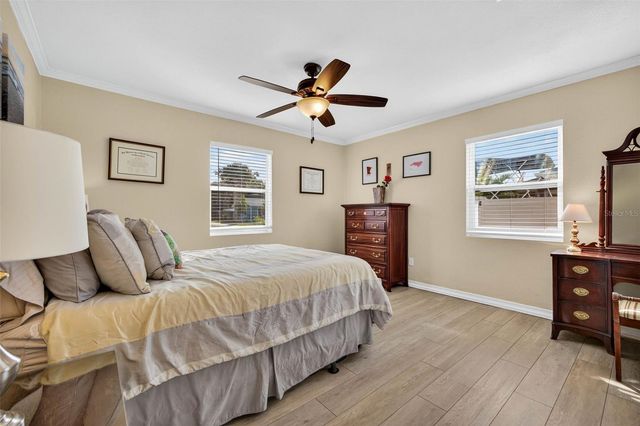 1334 59TH STREET N, St Petersburg, FL 33710