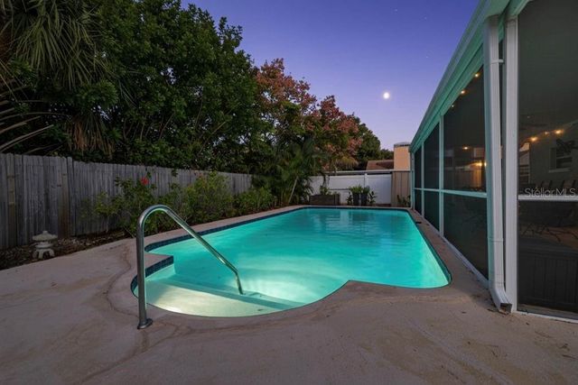 1334 59TH STREET N, St Petersburg, FL 33710