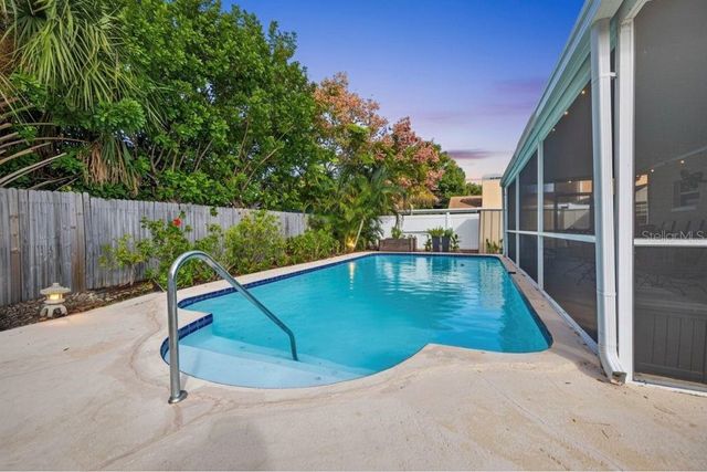 1334 59TH STREET N, St Petersburg, FL 33710