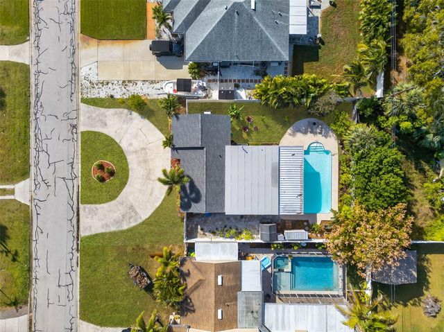 1334 59TH STREET N, St Petersburg, FL 33710