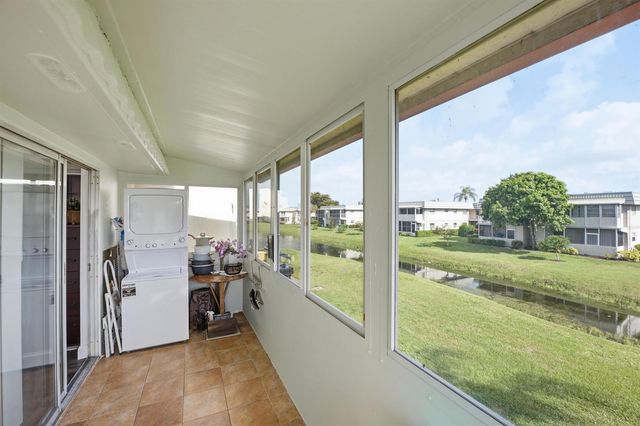 47 Saxony A, Delray Beach, FL 33446