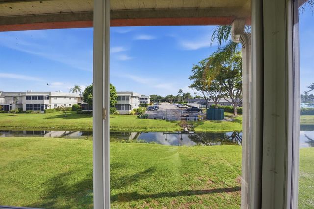 47 Saxony A, Delray Beach, FL 33446