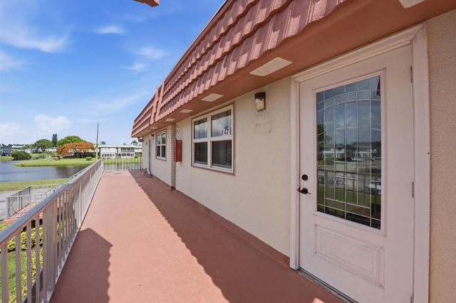 47 Saxony A, Delray Beach, FL 33446