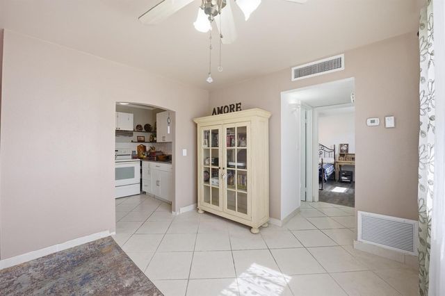 47 Saxony A, Delray Beach, FL 33446