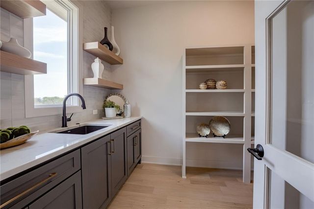 13626 Granada Drive, Leawood, KS 66224