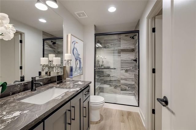 13626 Granada Drive, Leawood, KS 66224