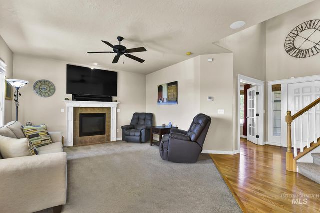 3031 N Christian Way, Meridian, ID 83646