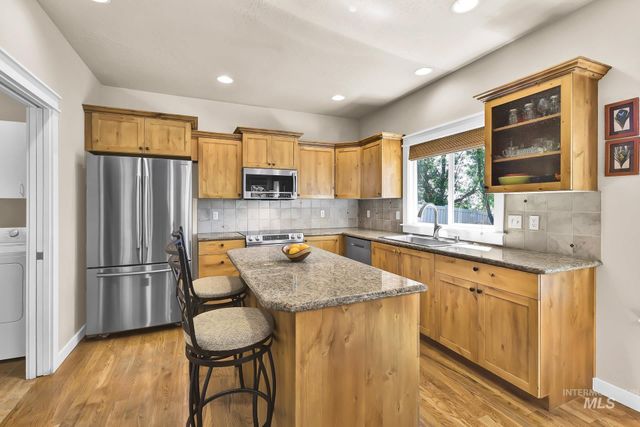 3031 N Christian Way, Meridian, ID 83646