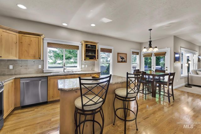 3031 N Christian Way, Meridian, ID 83646