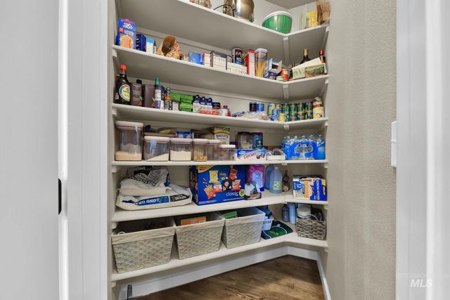 3031 N Christian Way, Meridian, ID 83646