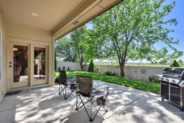 3031 N Christian Way, Meridian, ID 83646