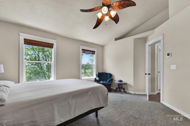 3031 N Christian Way, Meridian, ID 83646