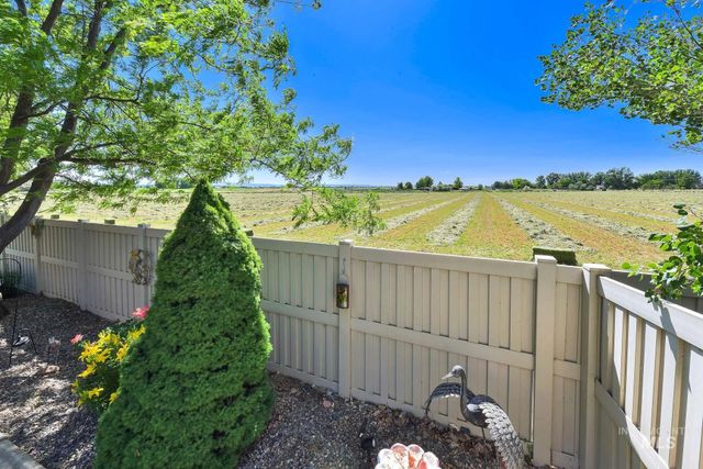3031 N Christian Way, Meridian, ID 83646