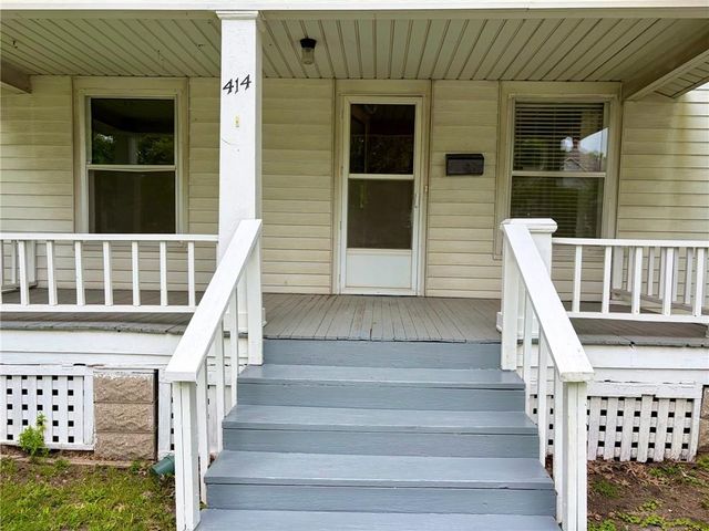 414 S 2nd Street, Odessa, MO 64076