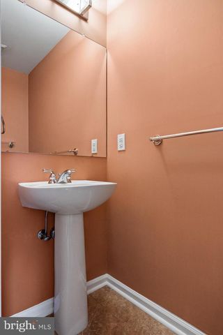 5105 HALIFAX WAY, Mount Laurel, NJ 08054