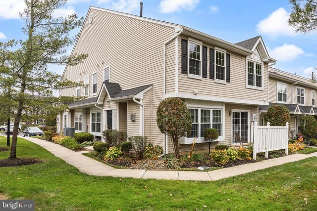 5105 HALIFAX WAY, Mount Laurel, NJ 08054