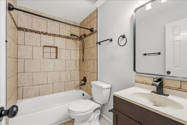 906 Shiremeadow Drive, Missouri City, TX 77489