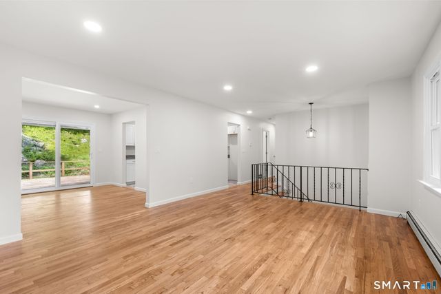 2 Oakwood Drive, New Fairfield, CT 06812