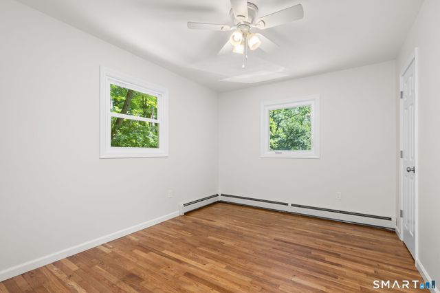 2 Oakwood Drive, New Fairfield, CT 06812