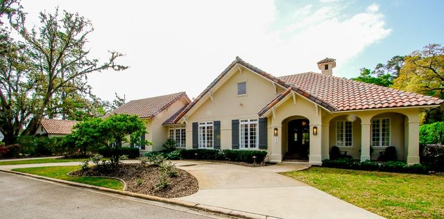 120 Governors Circle, St Simons Island, GA 31522