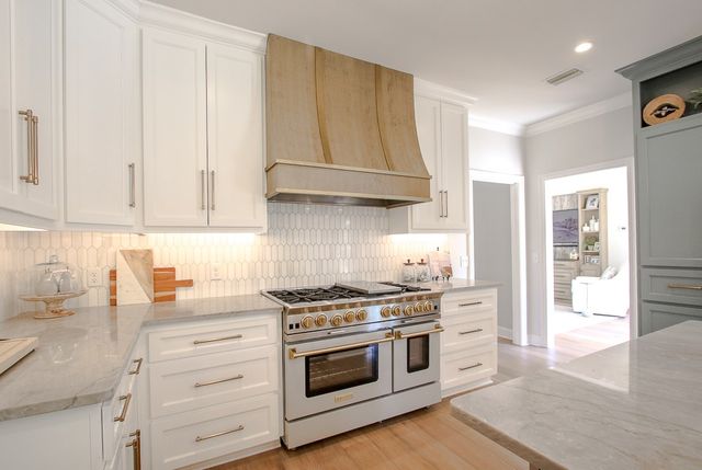 120 Governors Circle, St Simons Island, GA 31522