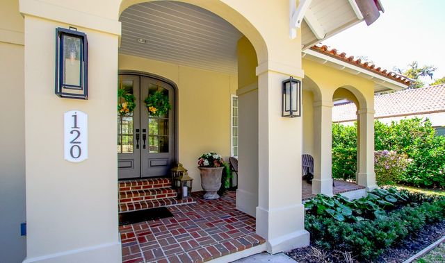 120 Governors Circle, St Simons Island, GA 31522