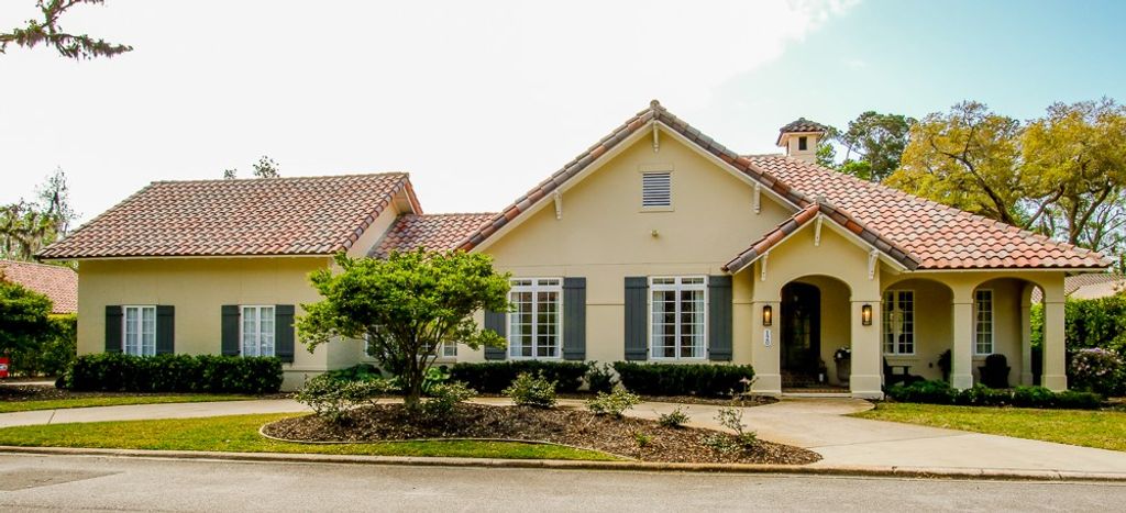 120 Governors Circle, St Simons Island, GA 31522