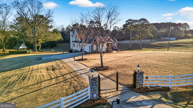 110 Riverbend Drive, Mcdonough, GA 30252